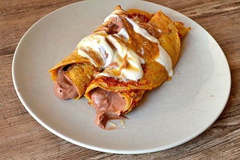 Erdnussbutter-Protein-Crepes